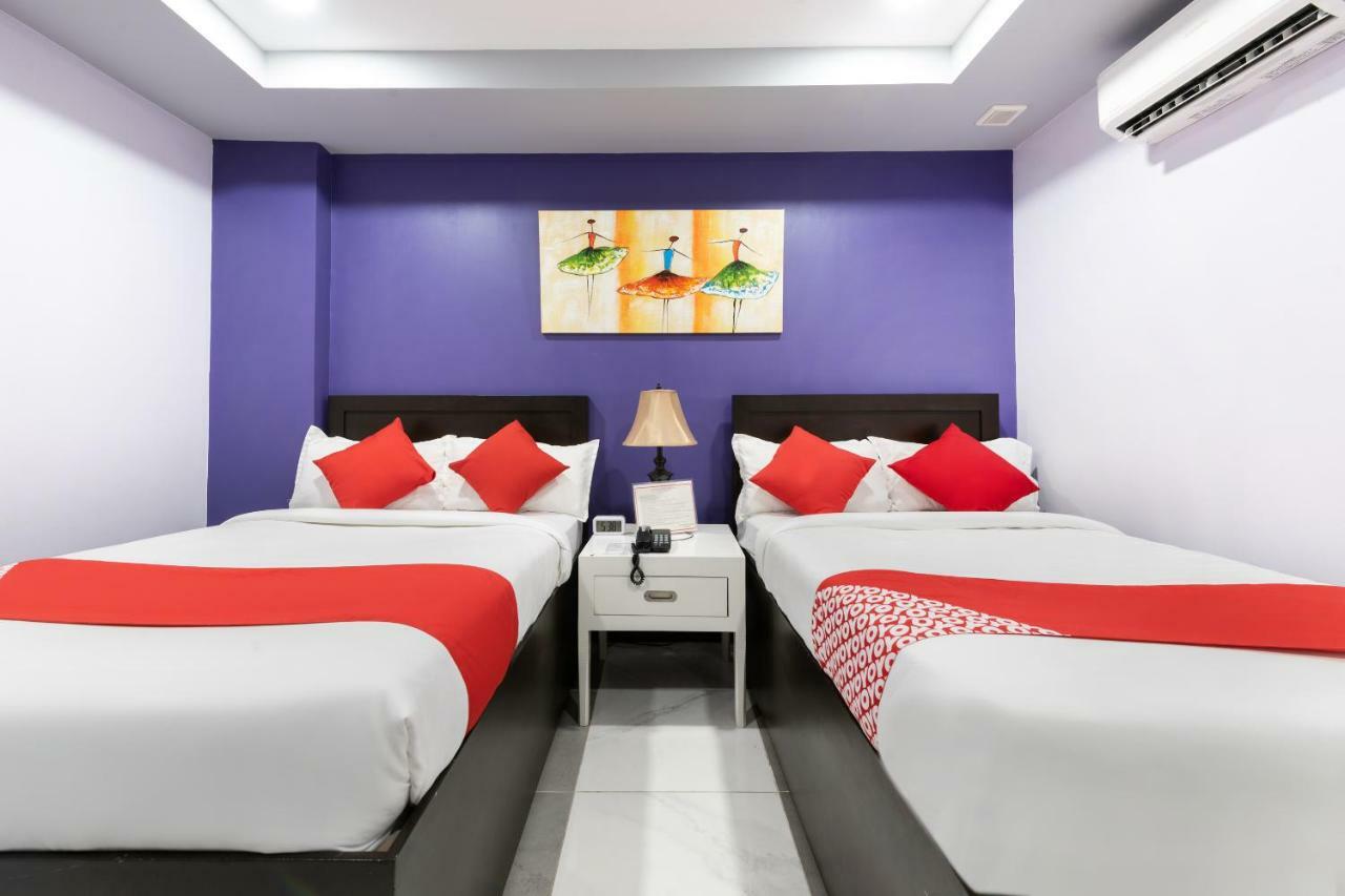 Oyo 171 Amore Hotel Muntinlupa City Exterior foto